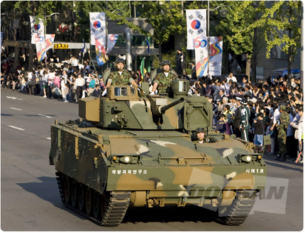 두산인프라코어, 4578억원 차세대 보병전투장갑차 공급