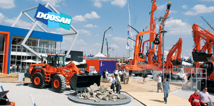 Doosan Infracore Attends BAUMA 2007